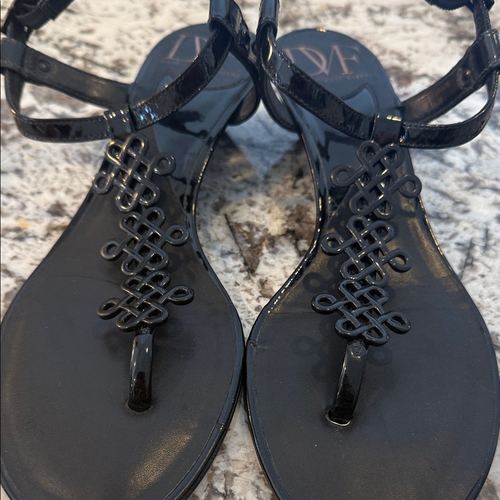 Diane Von Furstenberg Black Patent Sandals with Elegant detail